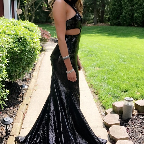 Prom Dress Sherri Hill - Picture 5 of 8